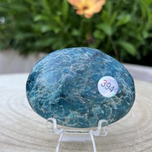 Apatite galet 394