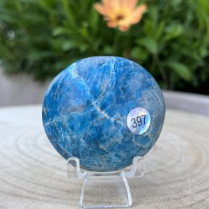 Apatite galet 397