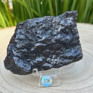 Hématite brute 106