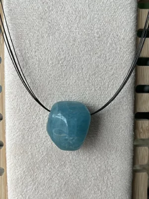 Pendentif Aigue-Marine N.239 avec collier 5 fils - 45 cm