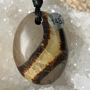 Pendentif Septaria sur cordon réglable N.148
