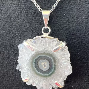 PENDENTIF FLEUR AMETHYSTE l1