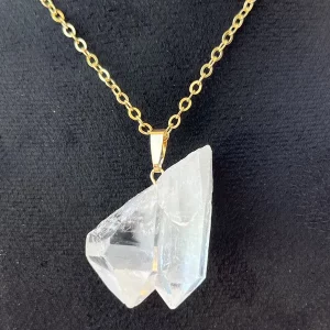 Pendentif Cristal de Roche M1